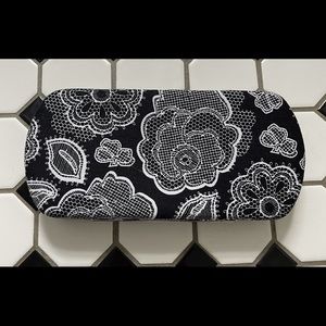 Thirty-one clutch wallet